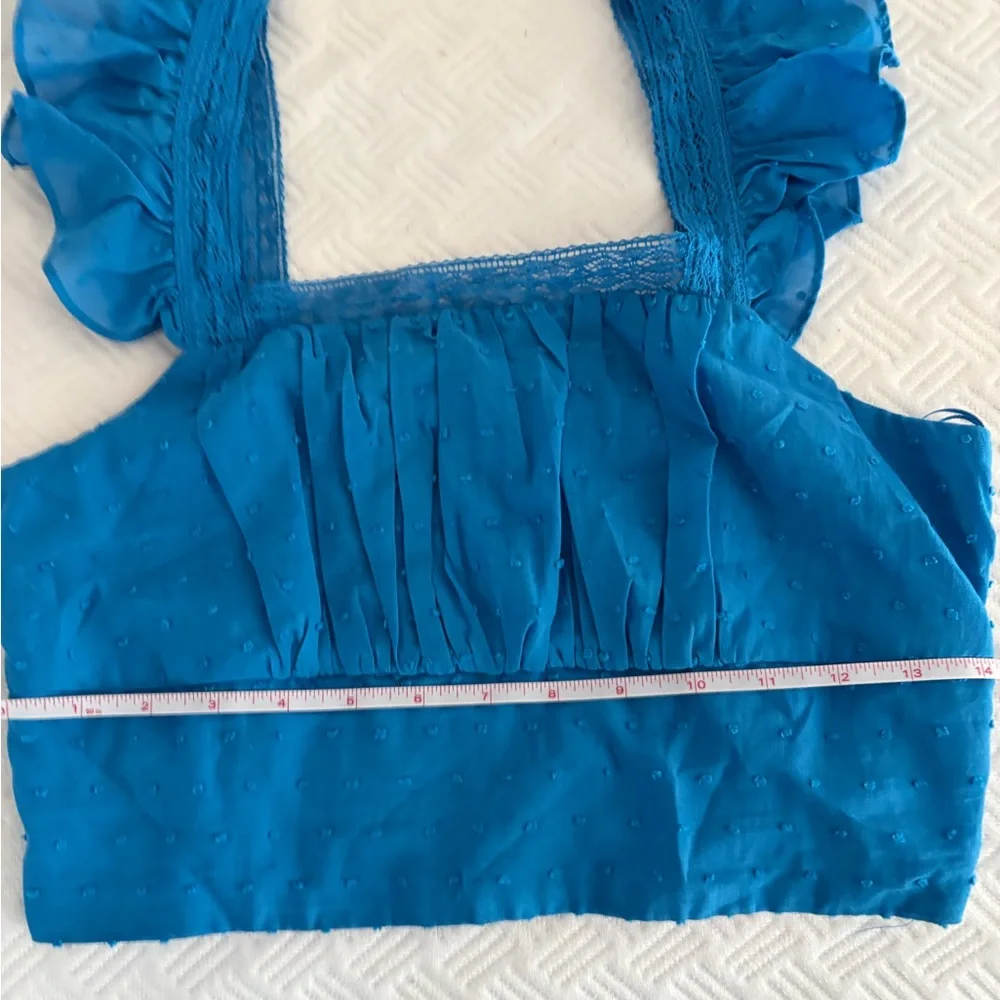 Kayley Swiss Dot Flutter Sleeve Crop Top - Picture 6 of 9